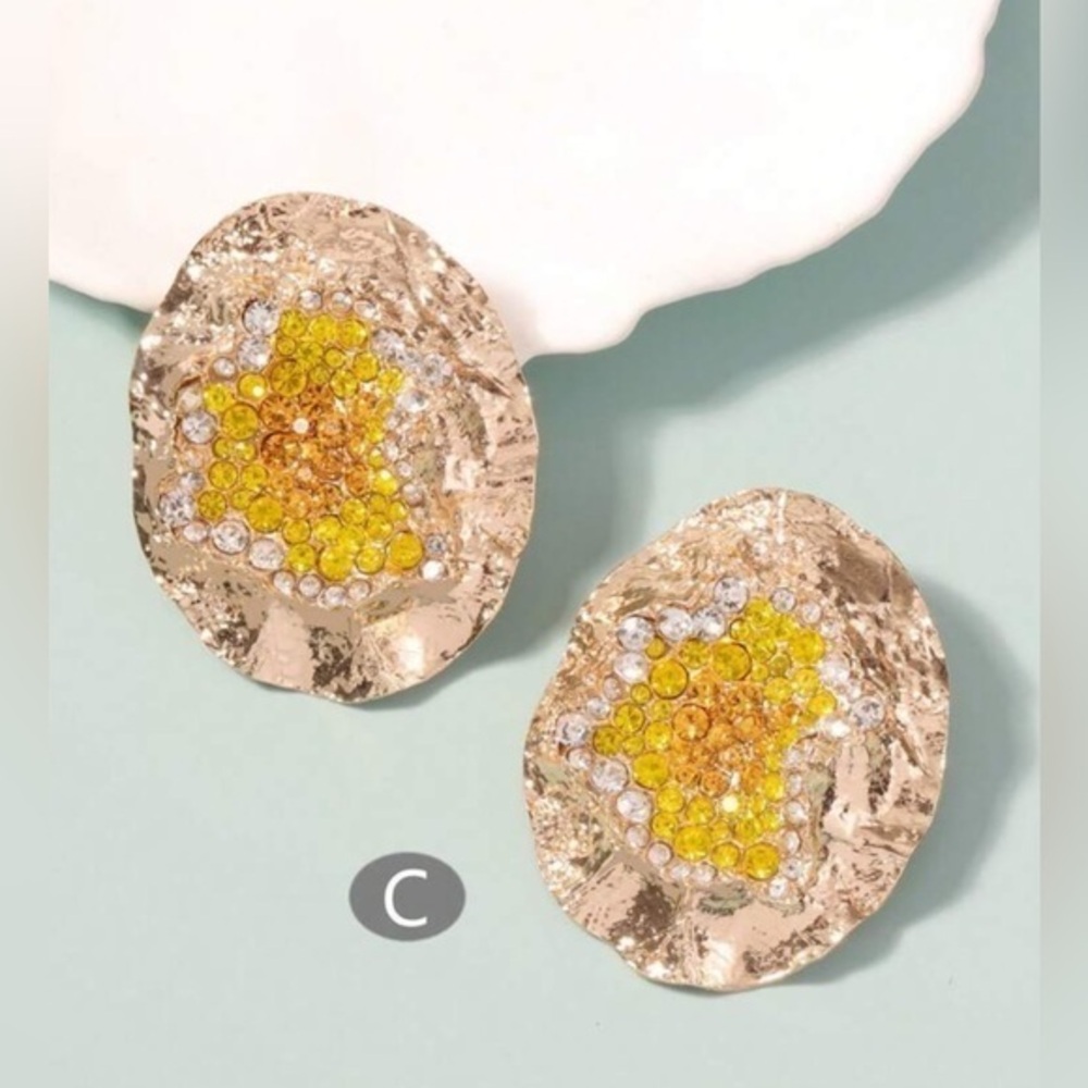 ✨NEW✨ Gold and Yellow Crystal Statement Earrings